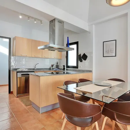 Oliva, Private In Villa *